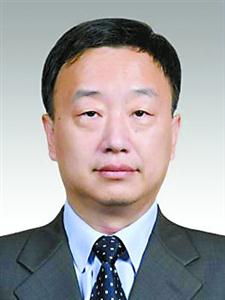 张启明，上海体育学院的一颗璀璨之星
