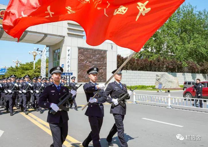 警校属于体育类，培养高素质的综合人才