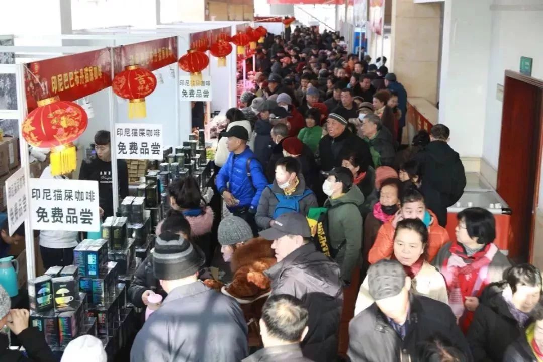 人从众体育公司加盟，探索机遇与挑战之路