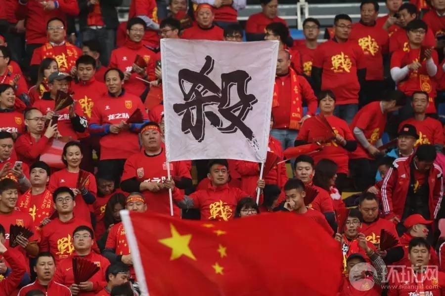 体育记者的英文表达及其在现代体育领域的关键角色