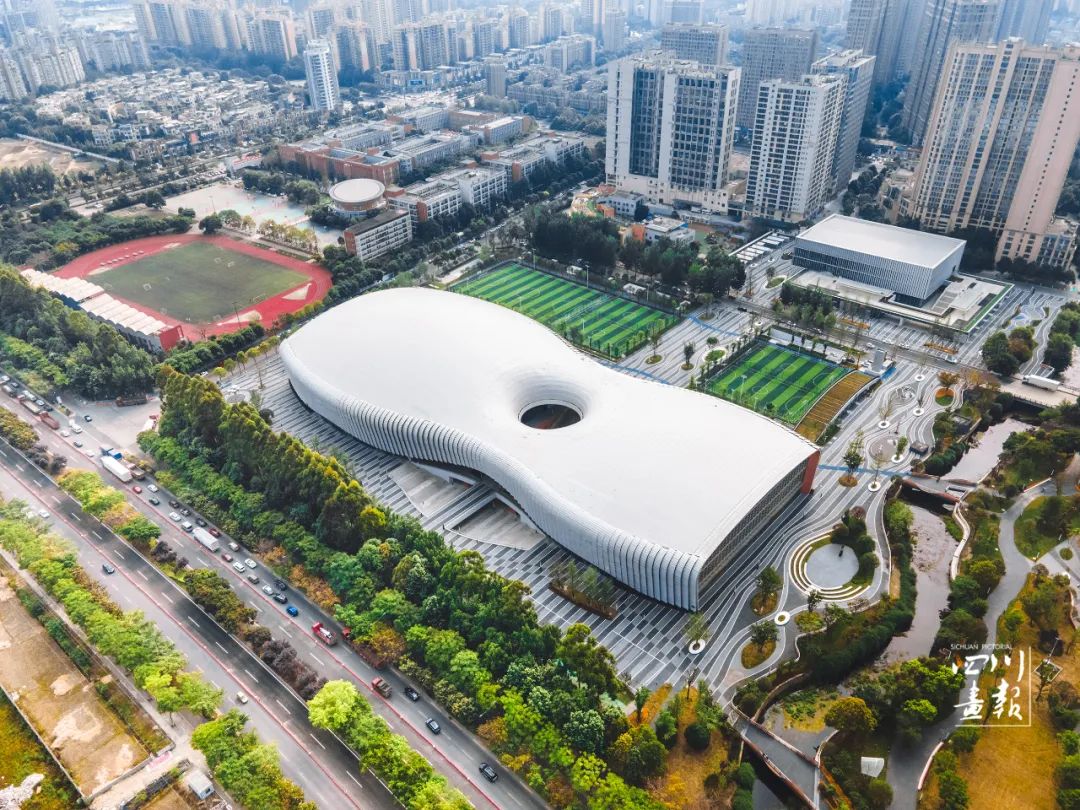 成都体育场馆业，蓬勃发展下的城市活力之源