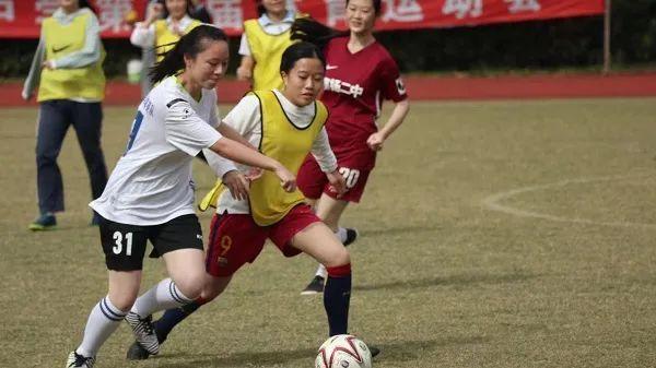 中国女足最新名单公布，王霜回归，张馨、唐佳丽领衔，江苏女足人才济济——7人荣耀上榜