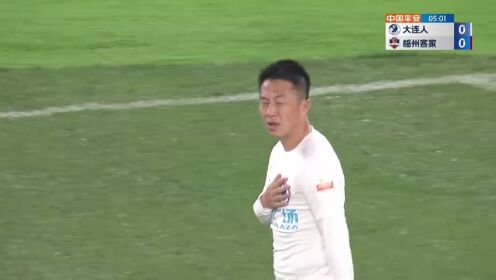 队长来了！阎相闯替补登场，上演赛季精彩瞬间