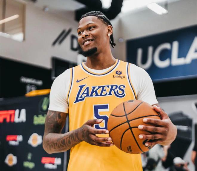 盖伊谈NBA生涯，季前赛遭遇麦迪的挑战与自我突破