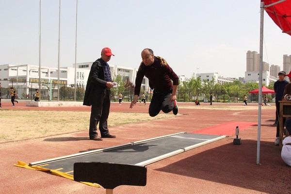 襄阳立定跳远考试，挑战与成长之路