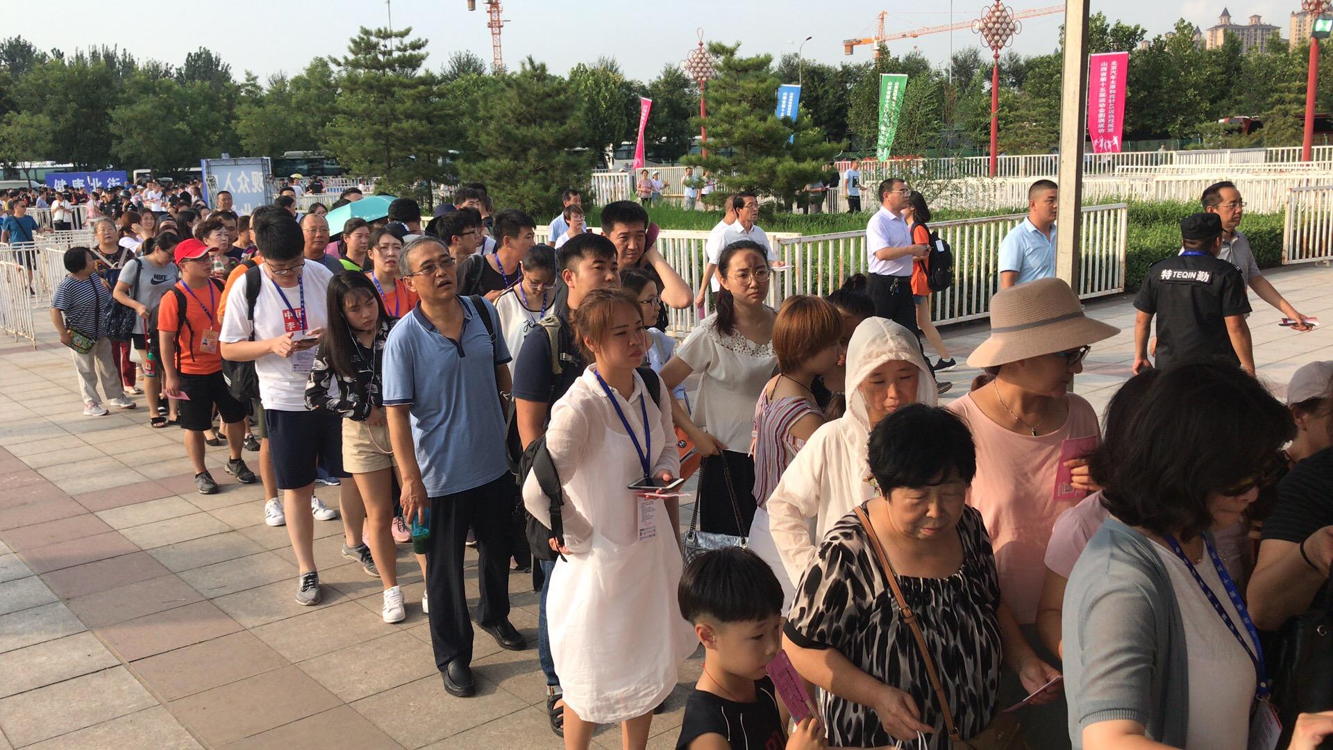 大班体育排队课程教案与反思总结