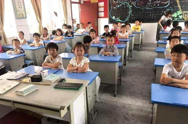 体育是否即将代替英语，一场关于教育未来的深度探讨