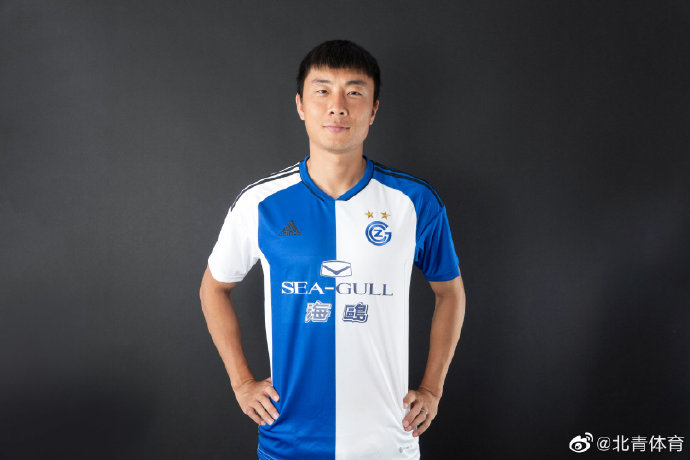 京津德比背后的故事，李磊社媒之路的挑战与不留遗憾的奋斗