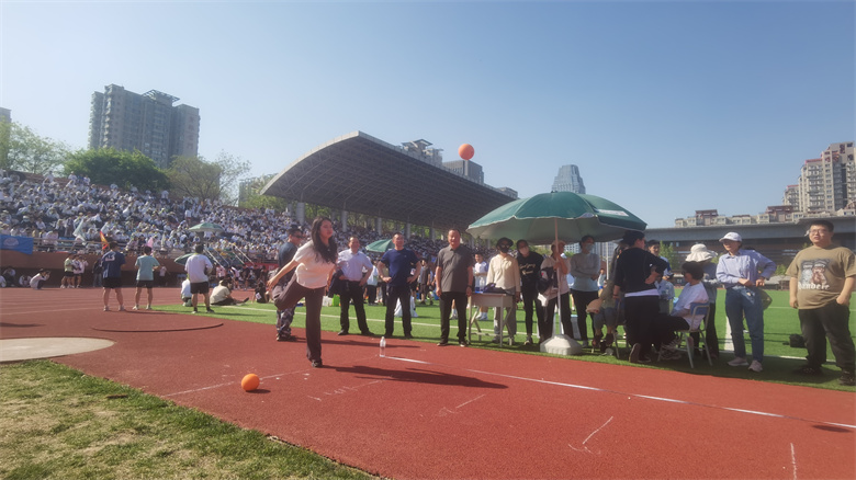 西安中学体育节活动，活力四溢的校园盛事