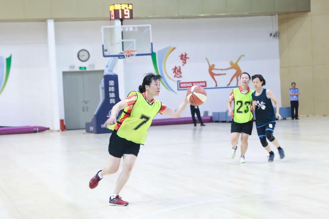 女性选择警察本科体育专业的优势与挑战探讨
