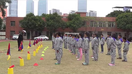 小学体育游戏课的评语，探索孩子们的快乐源泉