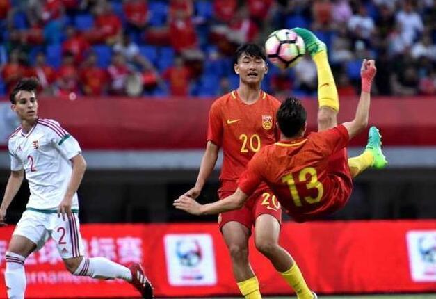 朱辰杰谈德比战，结果本应更好，战术复杂可简化