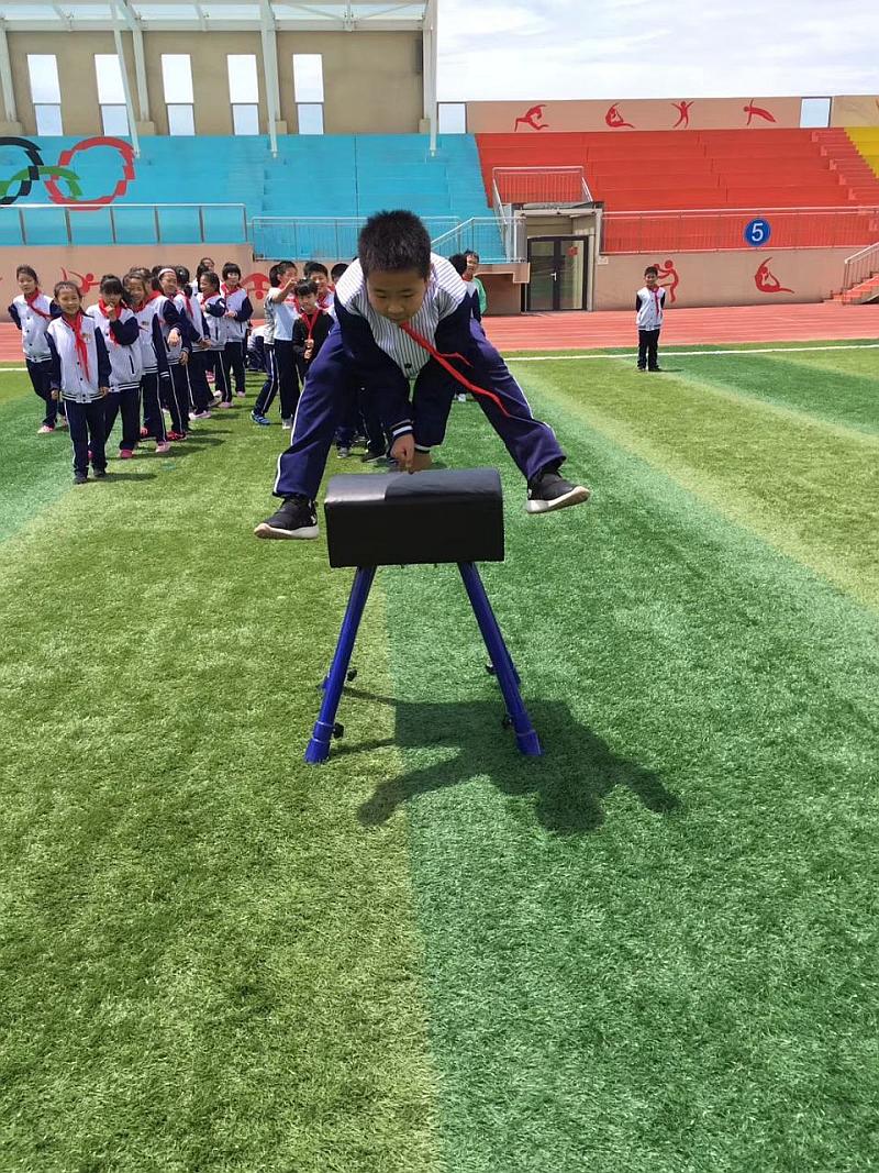 下午体育课自主安排，释放活力，展现个性