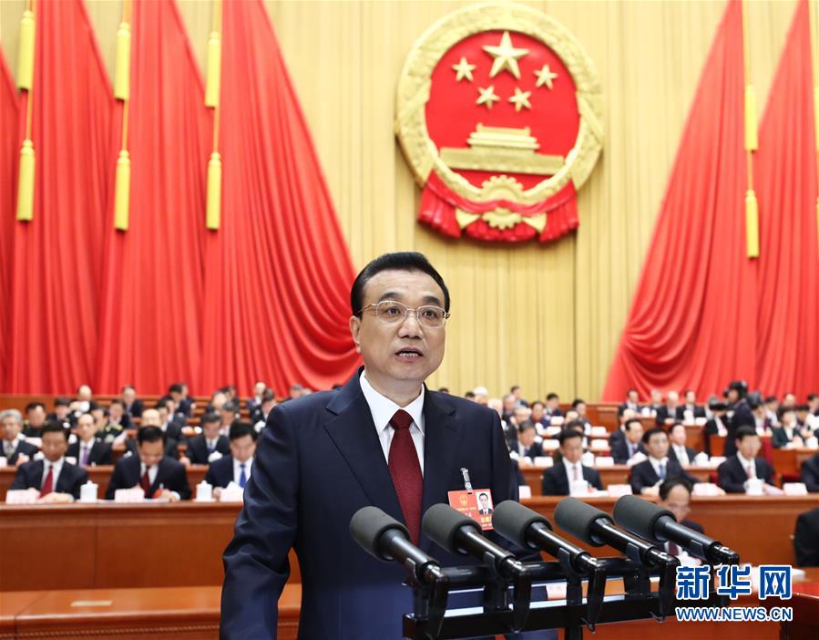 教练团队实力稳固，上村健一与森保一的密切业务交流
