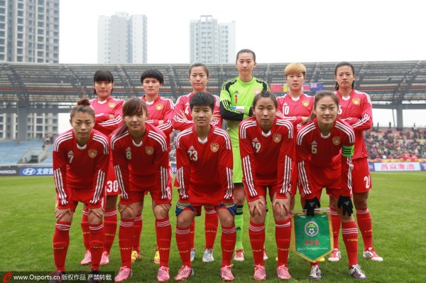 中国女足永川邀请赛夺冠，邵子钦闪耀赛场，两战十球震撼泰国对手