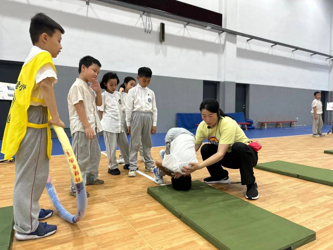 体育实践课的有效教学方法与策略
