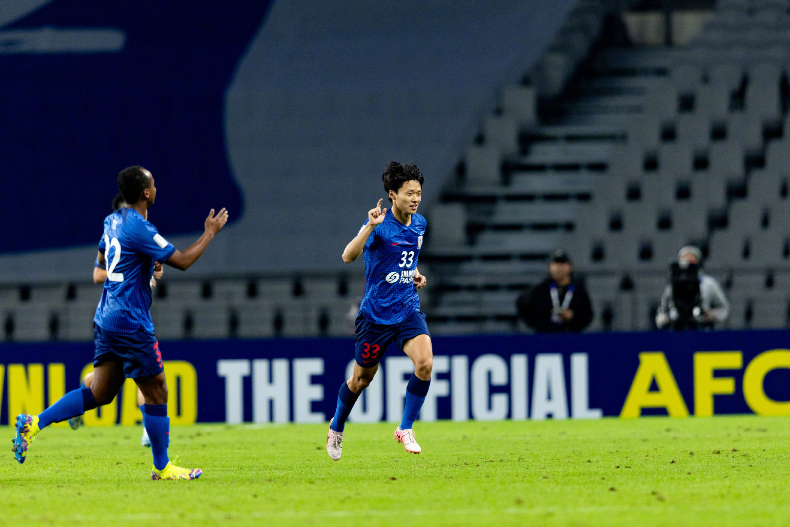 清莱联3-0战胜佛统联，中国球员郭田雨再次替补出场——第戎女足闪耀，3-0战胜甘冈