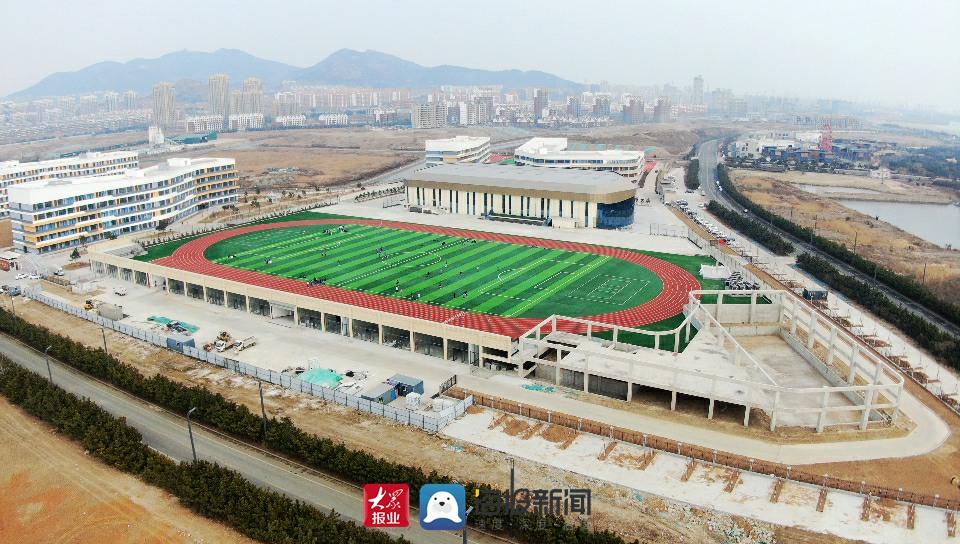 岚山市小学体育场，健康未来的摇篮培育地