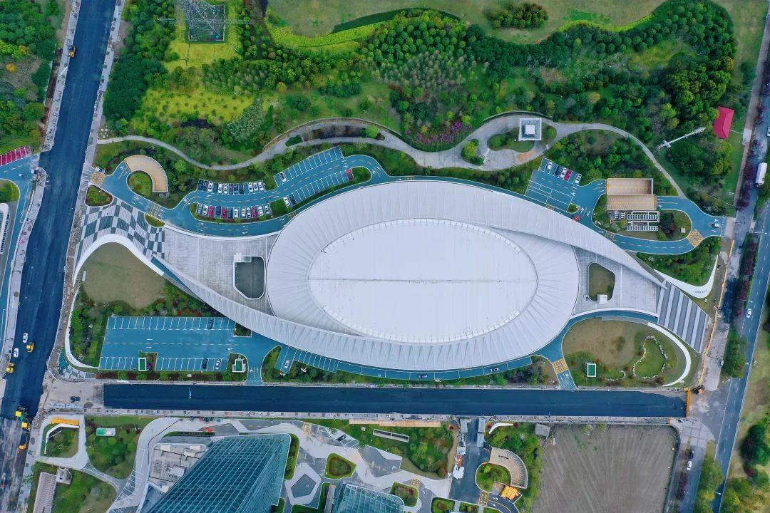 城市活力核心，东部湾总部基地体育公园