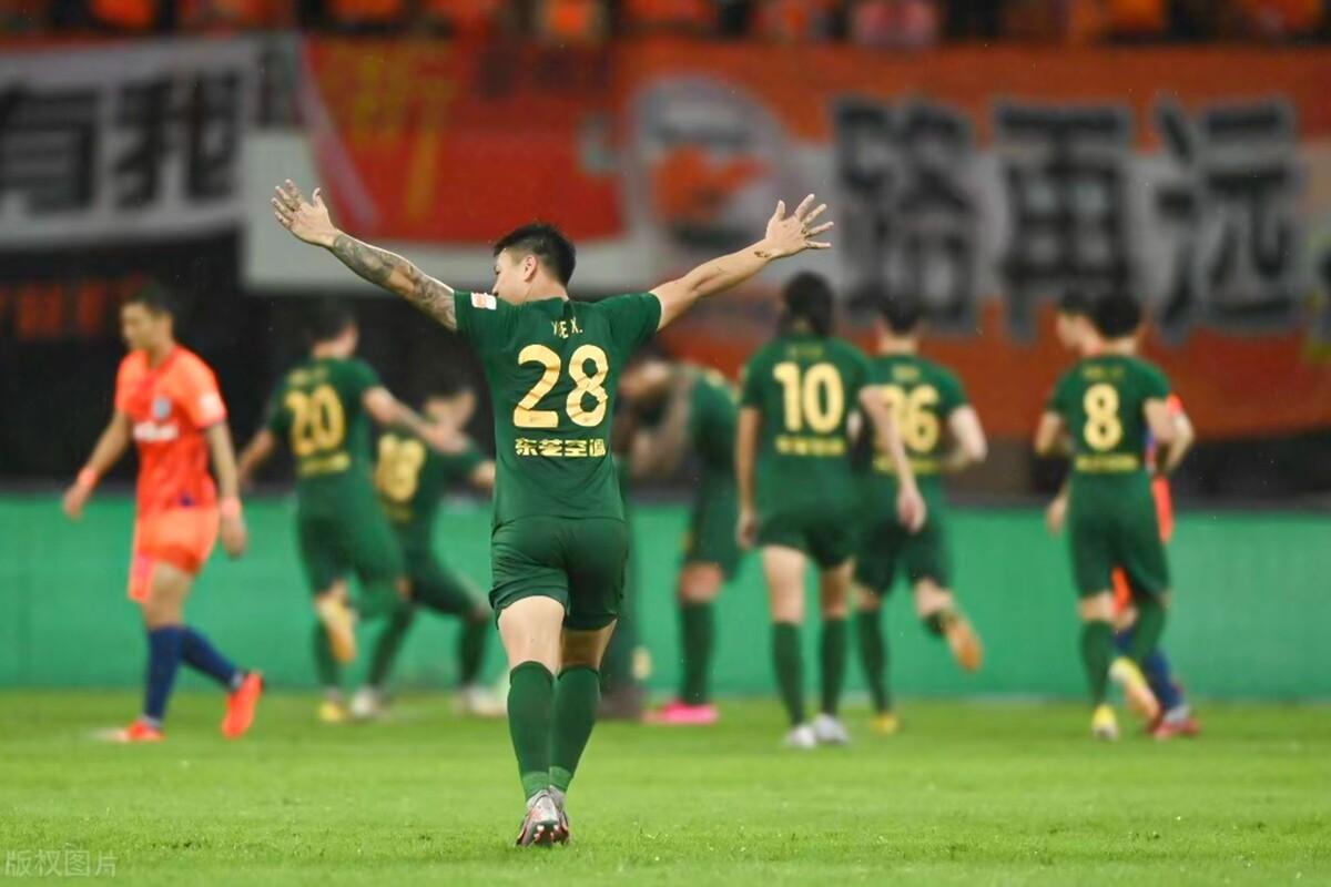王钰栋，中超史上最强球员的崛起——以9场6球征服18岁年龄段的传奇