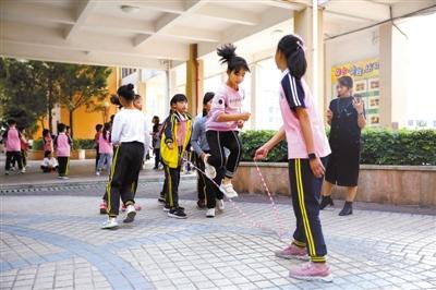 二年体育教学措施，打造学生健康体质的综合策略