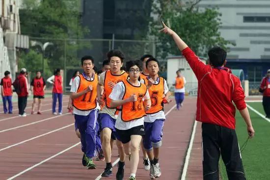 山东济宁中考体育考不考，政策分析与趋势探讨