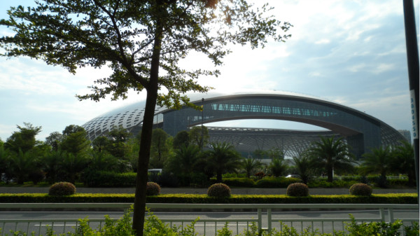 深圳体育中心公园，活力与自然的完美融合