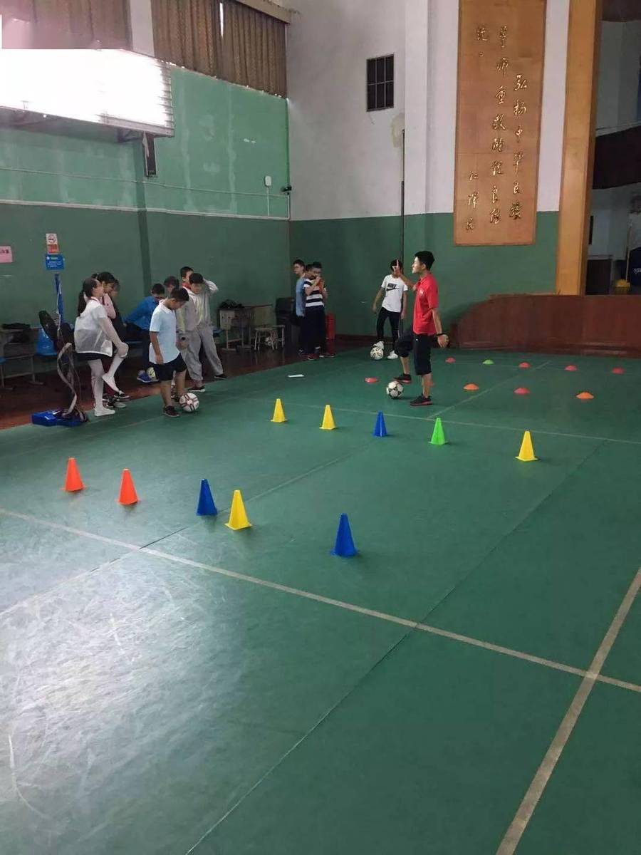 小学体育评价生活化，重塑评价与生活的紧密联系
