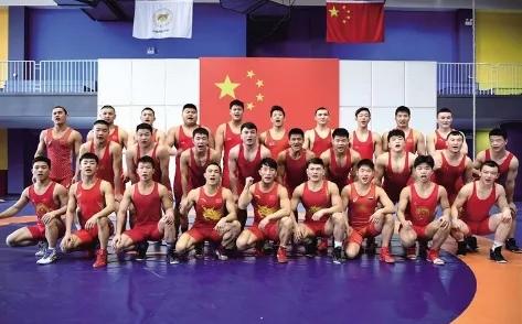 体育西地铁站口封闭，原因、影响与对策