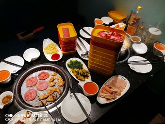 体育广场美食团购群，打造活力社交与美食共享新体验