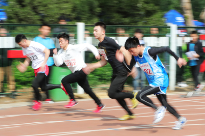 济南大学轮滑舞蹈，体育之光的绽放