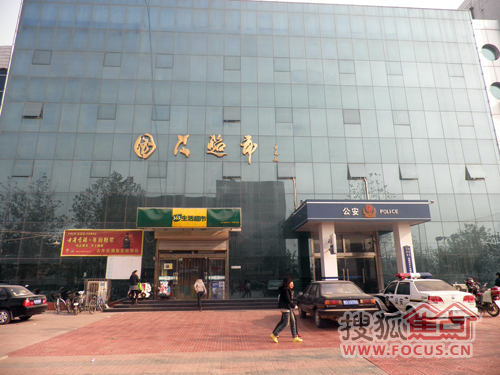 临汾大丰超市体育街附近的生活繁华与便利购物体验
