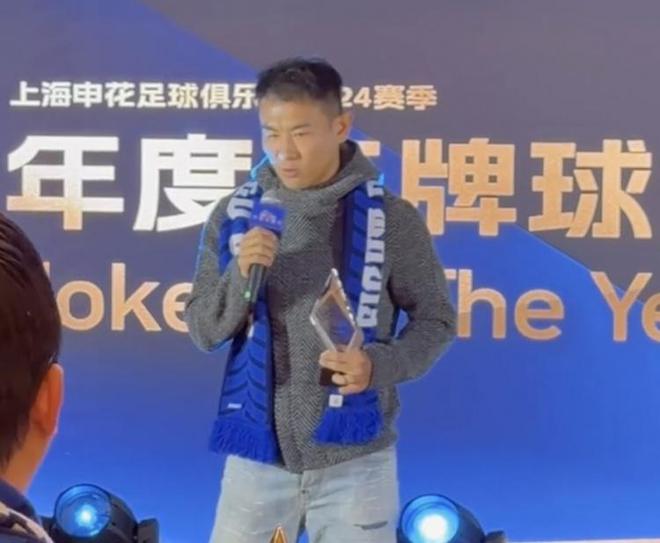吴曦，我在队内和于汉超交流较多，儿子喜欢奥特曼