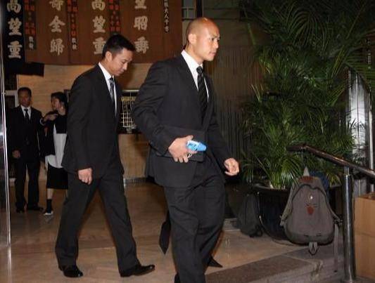 经纪人透露，我曾建议巴萨以2200万欧元签约小蜘蛛，但他们选择花费高达6000万欧元引进费兰