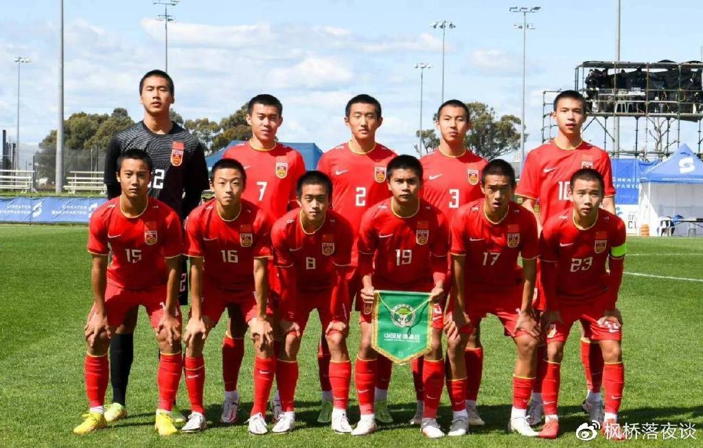 关于国少赛前赴迪拜集训决策的分析，高原适应性问题探讨