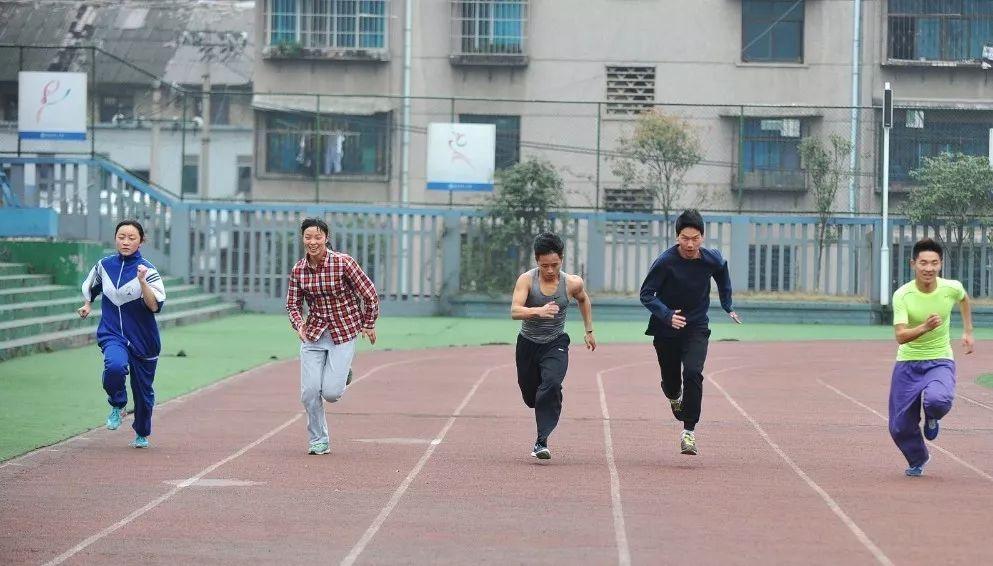 中考体育考试内容解析，重点考察与备考策略