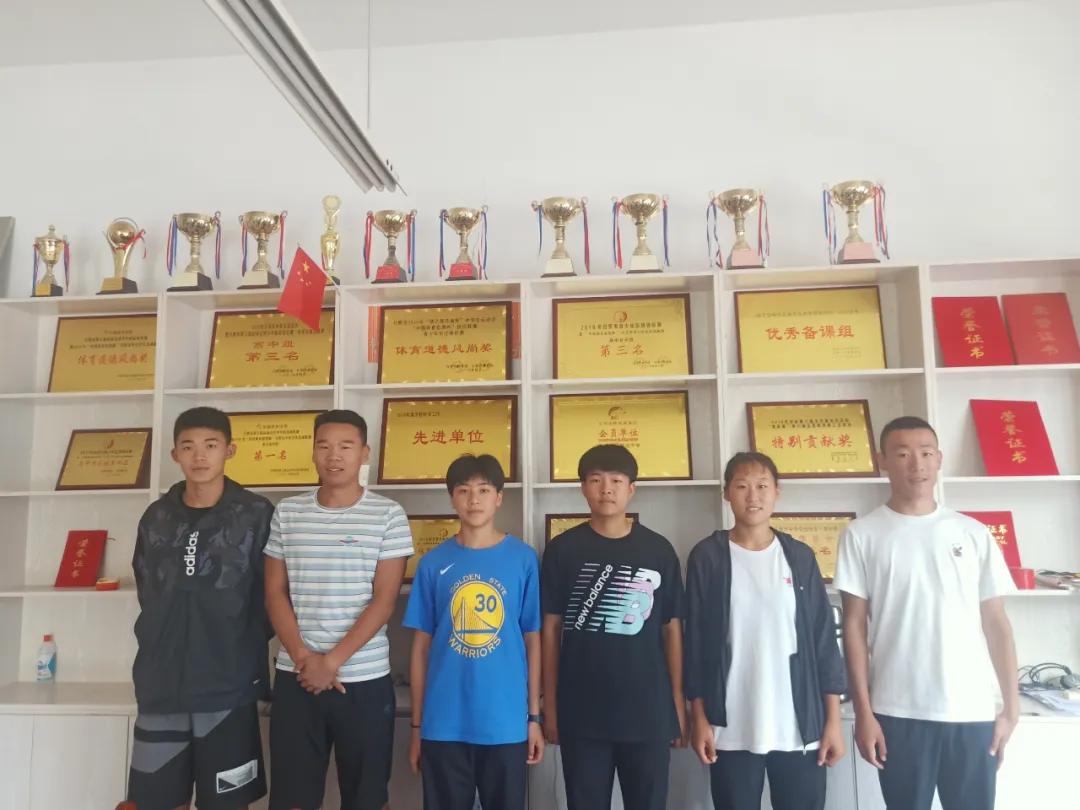 高中体育现场视频，热血青春，精彩瞬间全记录