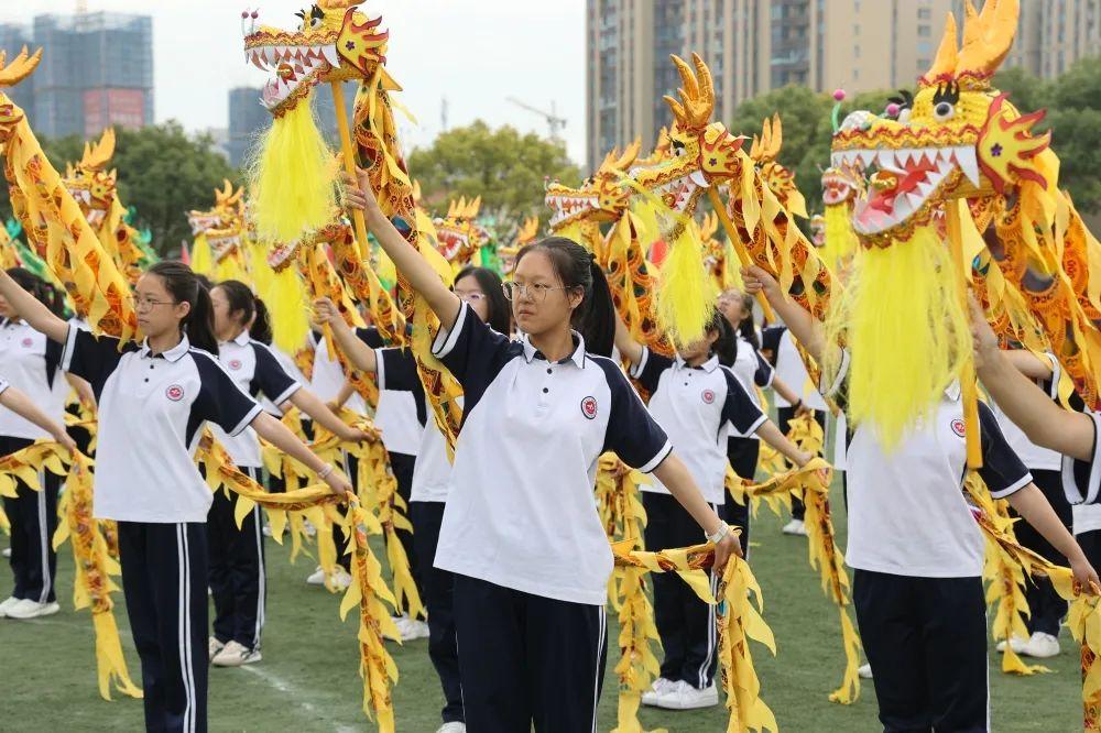如何引导孩子选择中学体育