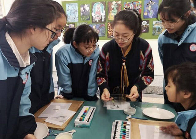 美术老师如何融入体育教学，一种跨学科的教学探索