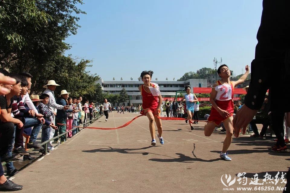 筠连五桥体育比赛，活力四溢的竞技盛宴