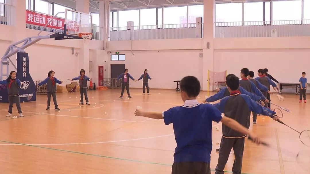 嘉定区体育中考排球，技能与挑战的交织