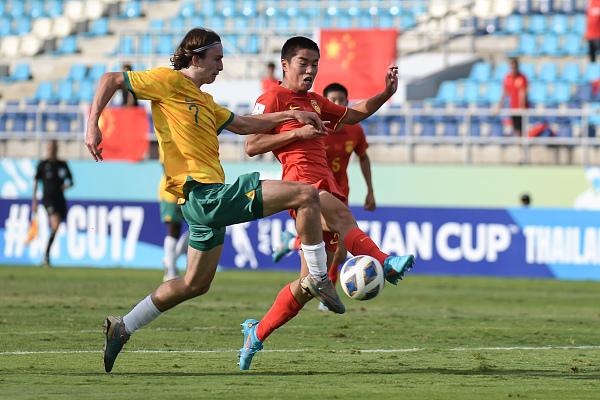 中国足球青少年队伍连续无缘世少赛与U17亚洲杯，推倒多米诺骨牌的反思