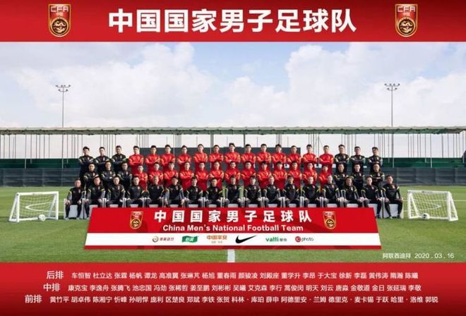 东体报道，蒯纪闻与李新翔青训时期的激烈竞争——旗鼓相当的对手间的故事