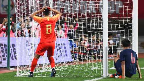 U17亚洲杯国少两战失四球，门将依合散的缺失与防守反思