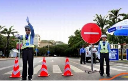 体育中心交警支队，守护运动场的安宁与秩序