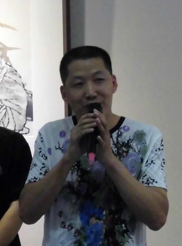 江苏体育休闲的璀璨明星——罗会平