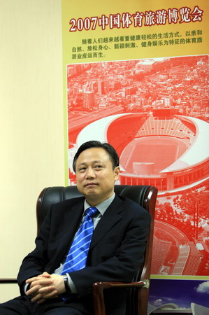 原体育局长于晨，领导者的魄力与体育事业的蓬勃发展