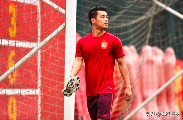 杨超声，断腿之痛亦不灭足球梦想