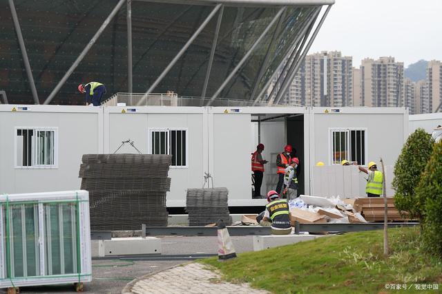 体育公园变身方舱医院，城市应急管理与民生需求的融合创新实践