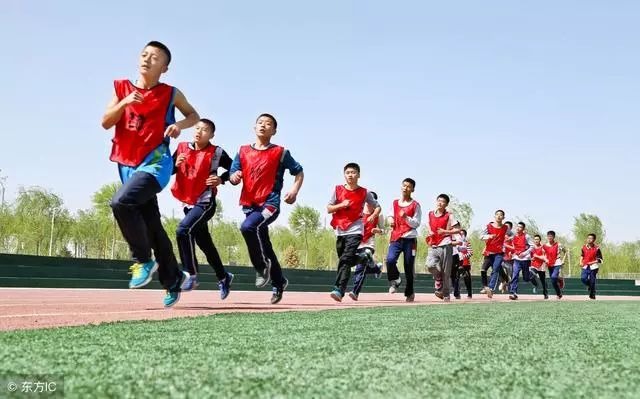 不参加中考体育如何评定成绩